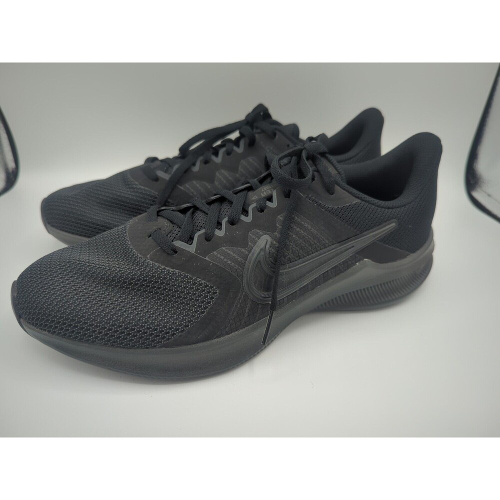Nike Downshifter 11 Black Dark Smoke Gray Size 11 W Gently Worn